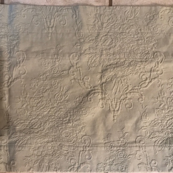 Pair of  Light Green Floral Scroll Curtain Valance/Toppers - Picture 3 of 14